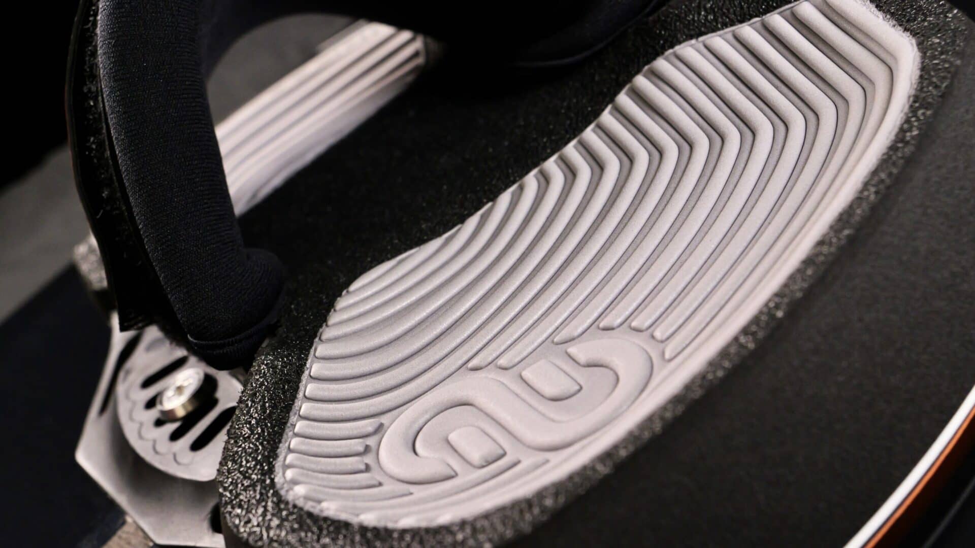 ELEVEIGHT Seago Bindings